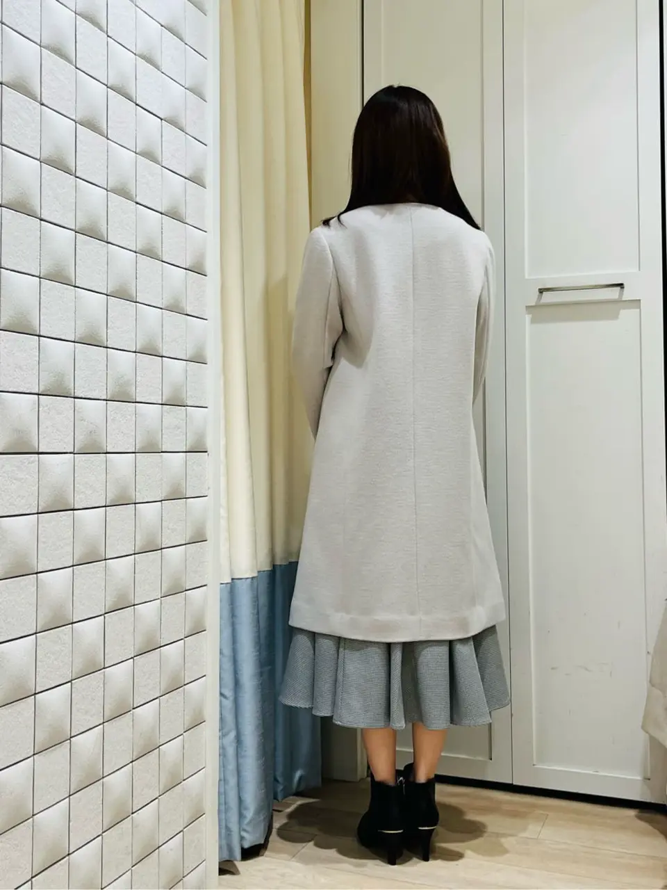 ANY SIS スタッフ コーディネート画像