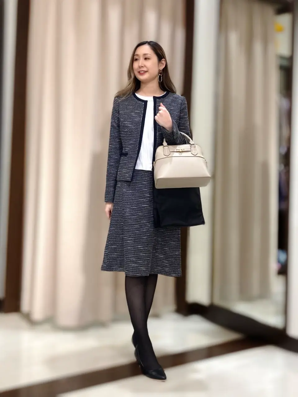 ANY SIS STAFF コーディネート画像