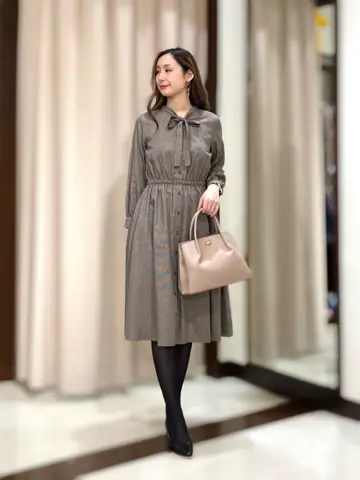 ANY SIS STAFF コーディネート画像