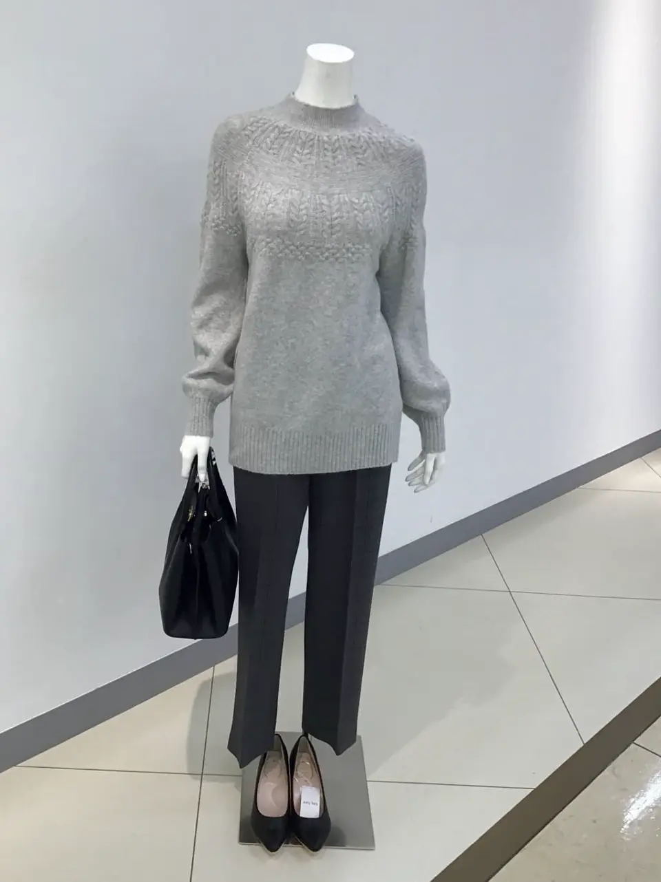 ANY SIS 本田 コーディネート画像