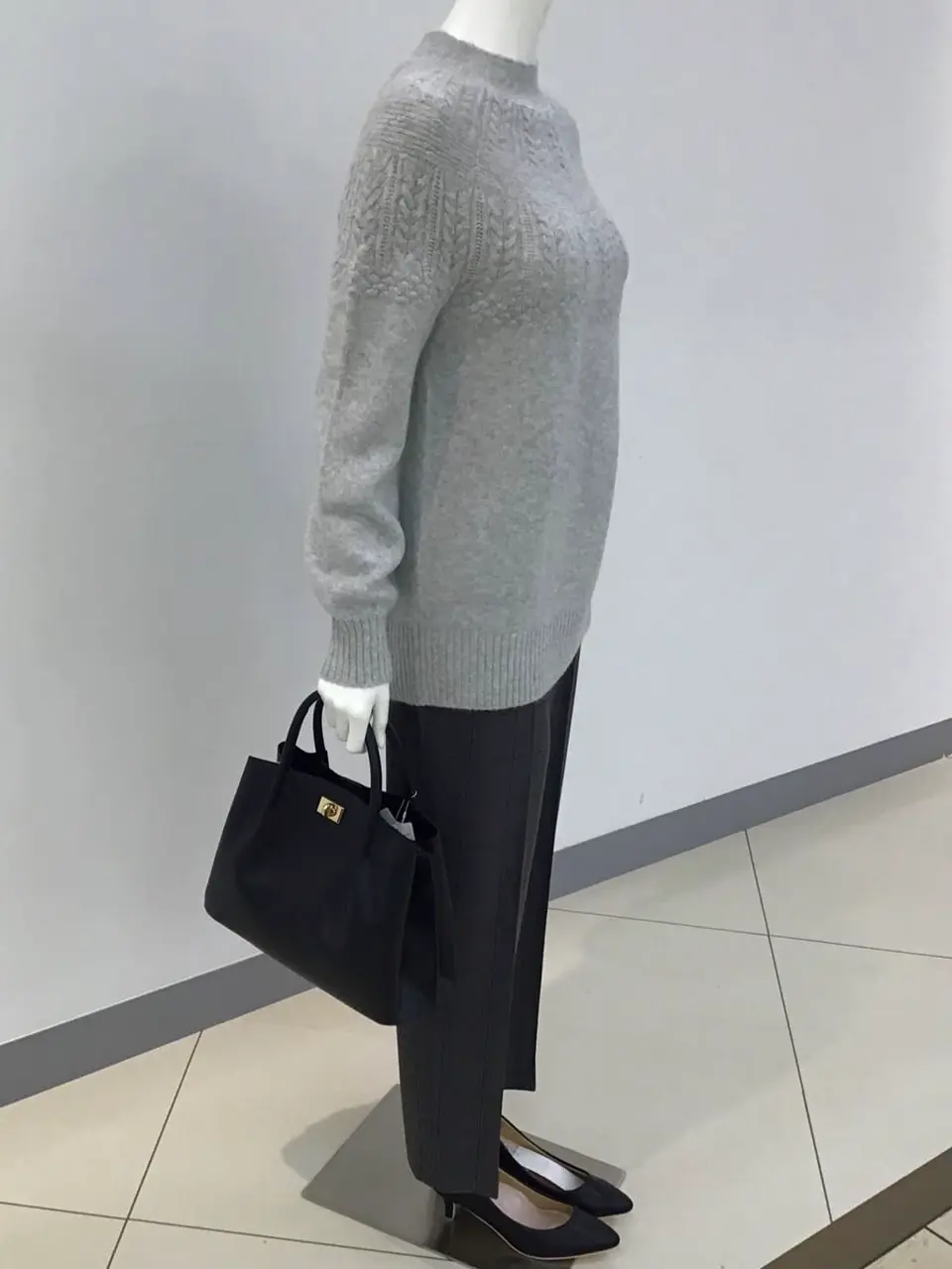 ANY SIS 本田 コーディネート画像