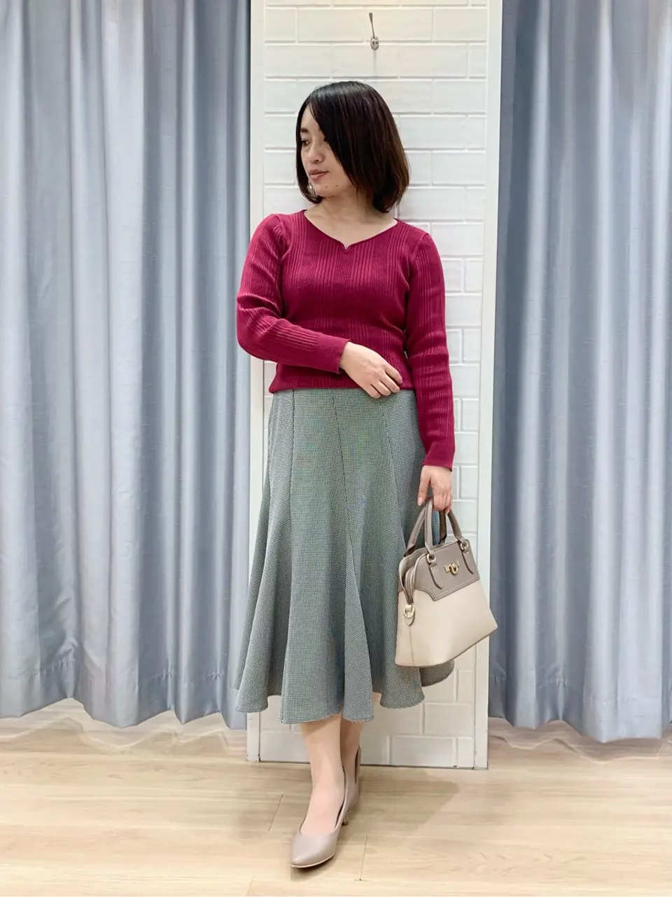 ANY SIS 丸岡 コーディネート画像