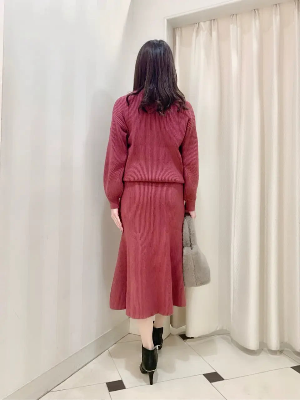 ANY SIS 金井 コーディネート画像