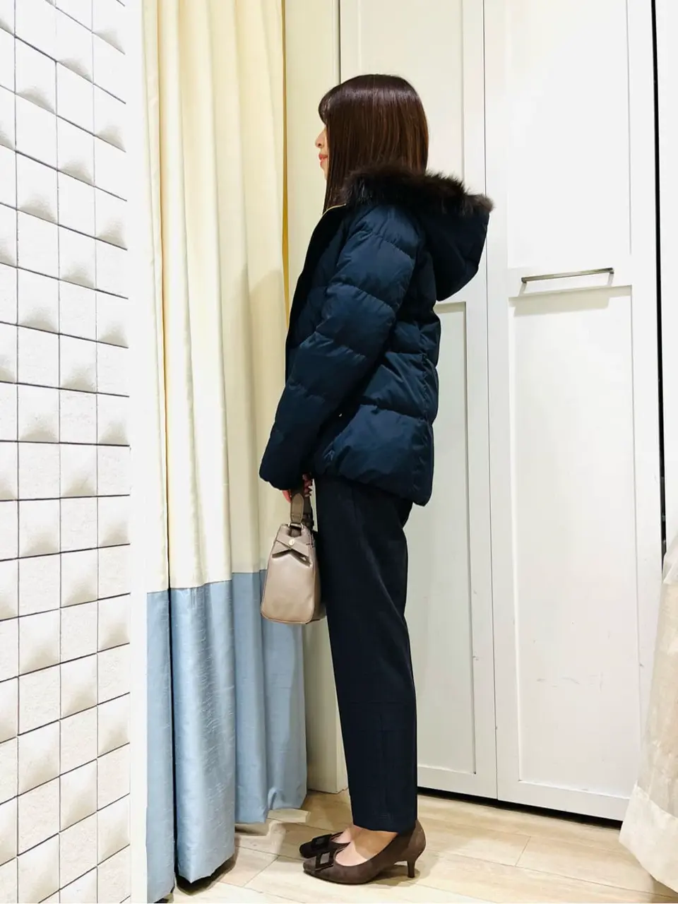 ANY SIS スタッフ コーディネート画像