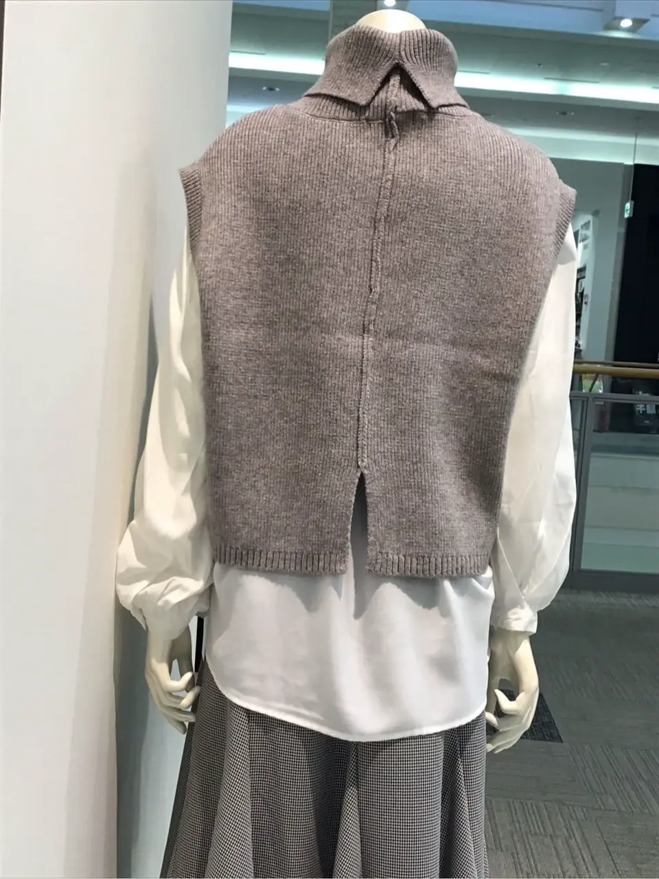 ANY SIS 布川 コーディネート画像