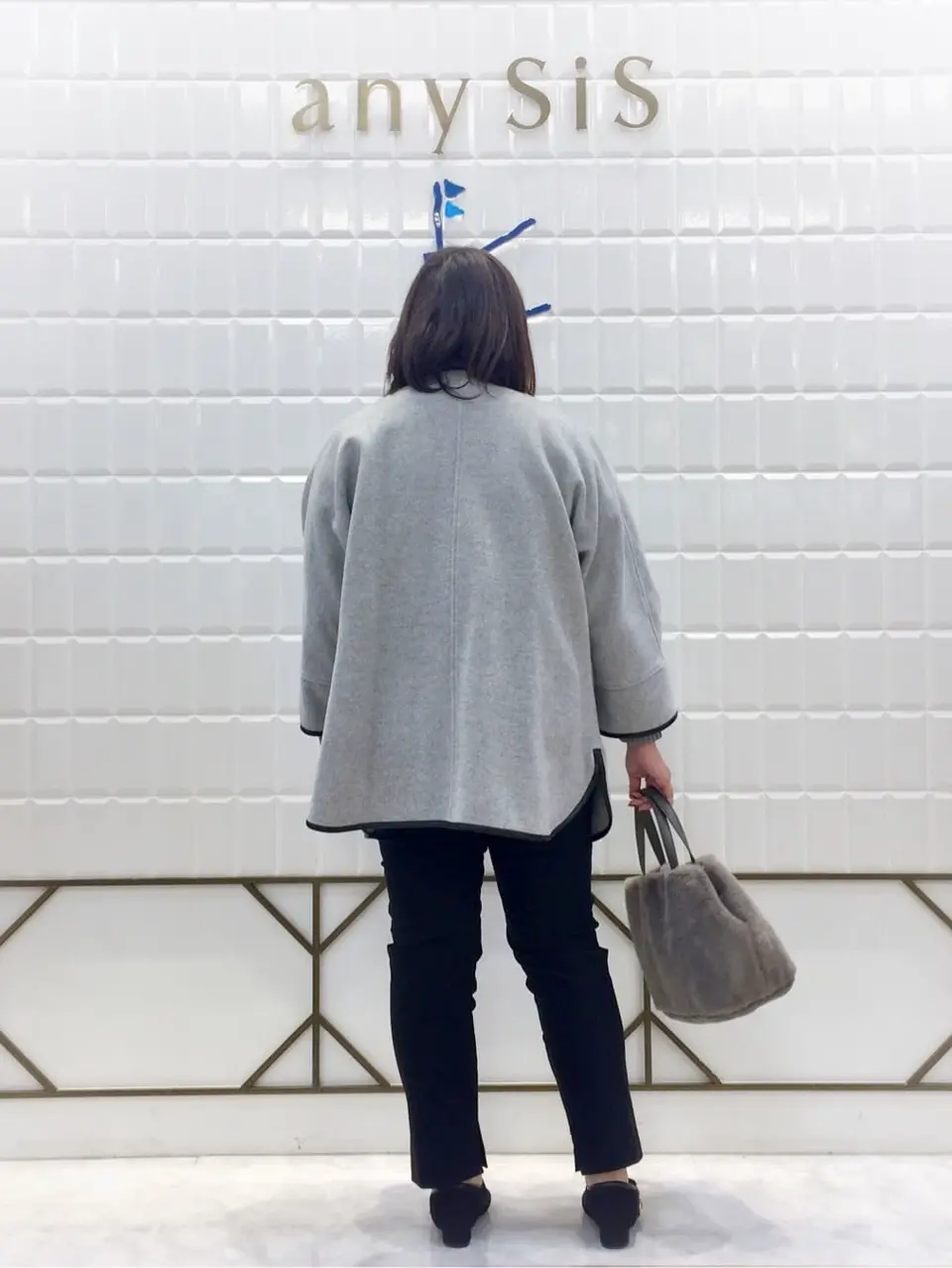 ANY SIS 西田 コーディネート画像