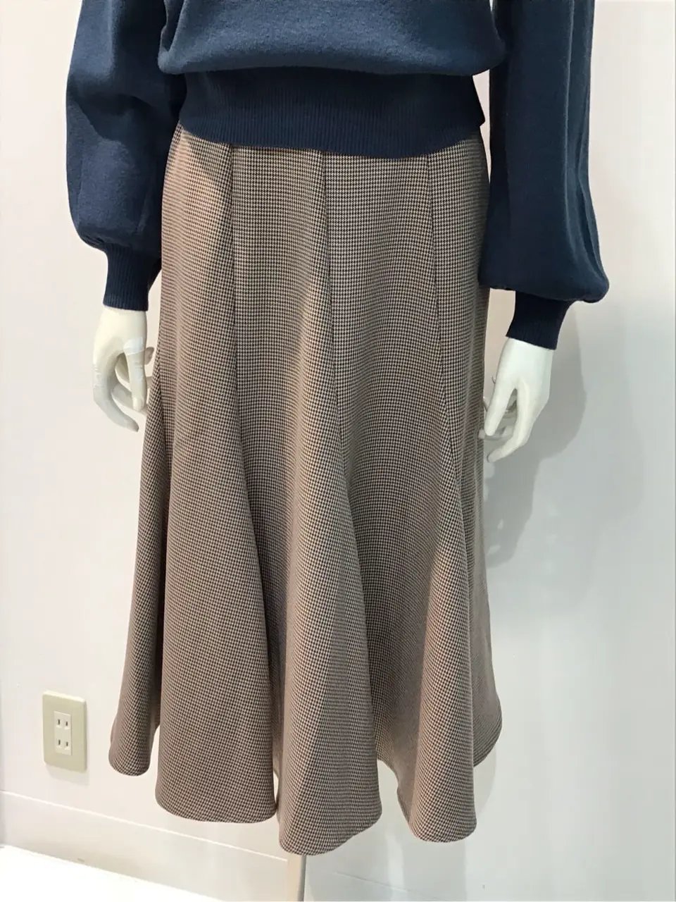 ANY SIS 布川 コーディネート画像