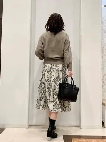 ANY SIS 横田 コーディネート画像