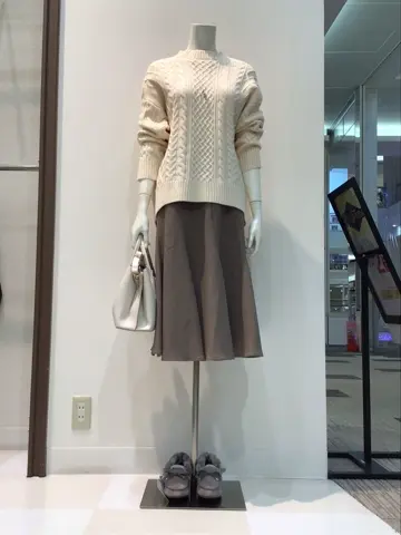 ANY SIS 布川 コーディネート画像