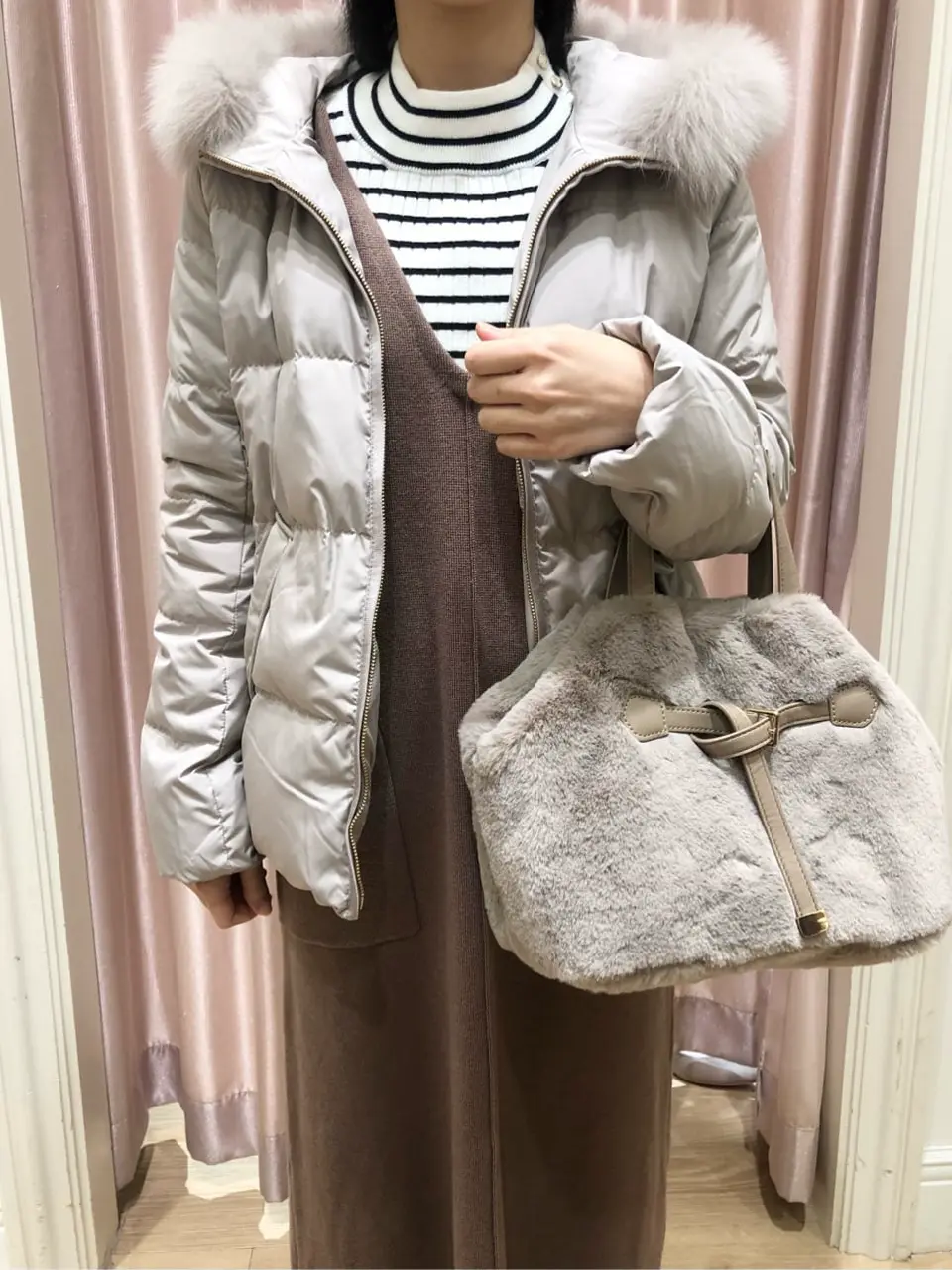 ANY SIS スタッフ コーディネート画像