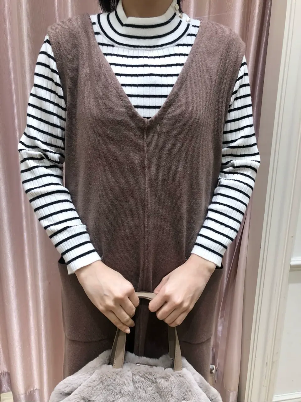 ANY SIS スタッフ コーディネート画像