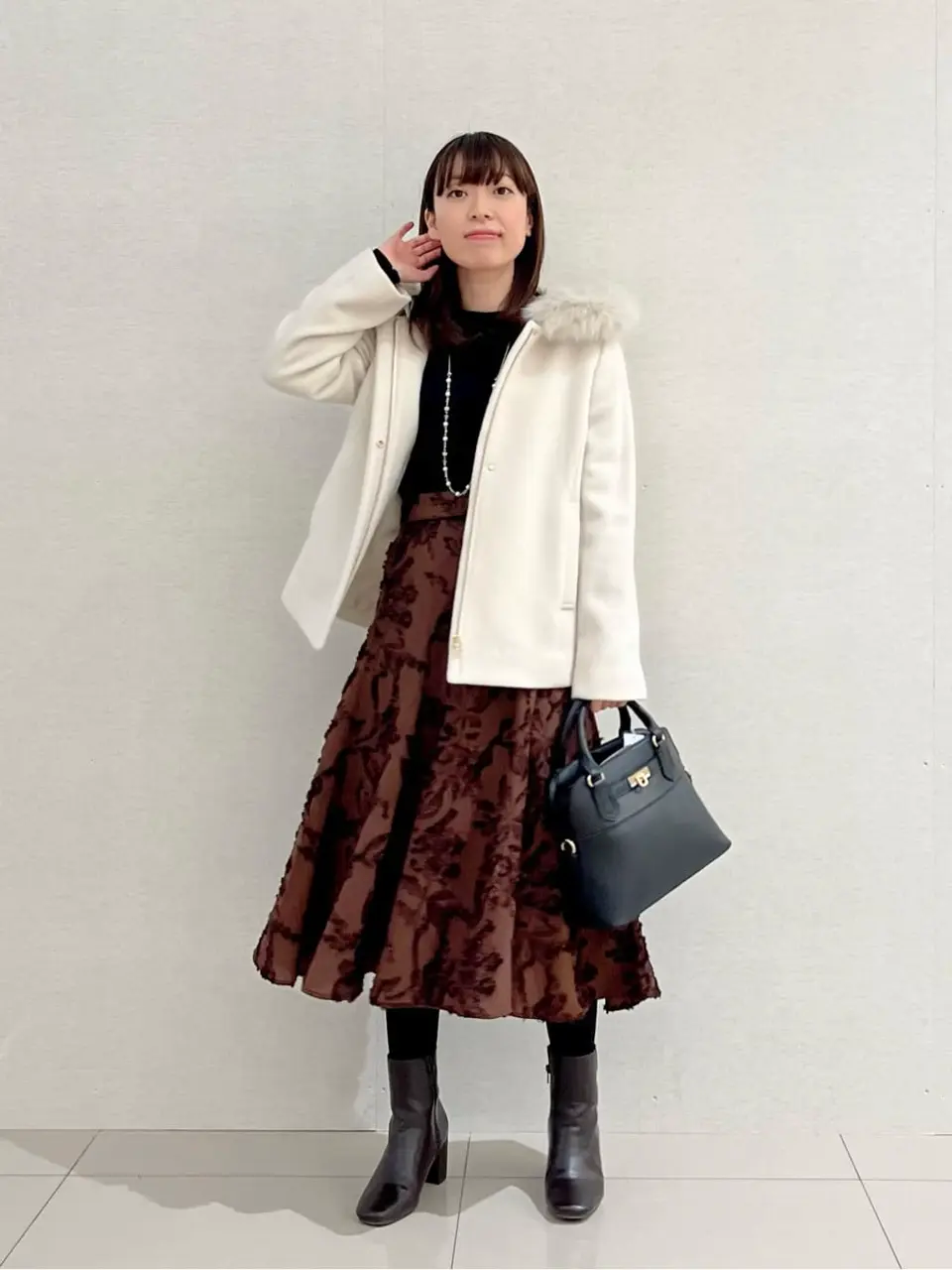 ANY SIS スタッフ コーディネート画像