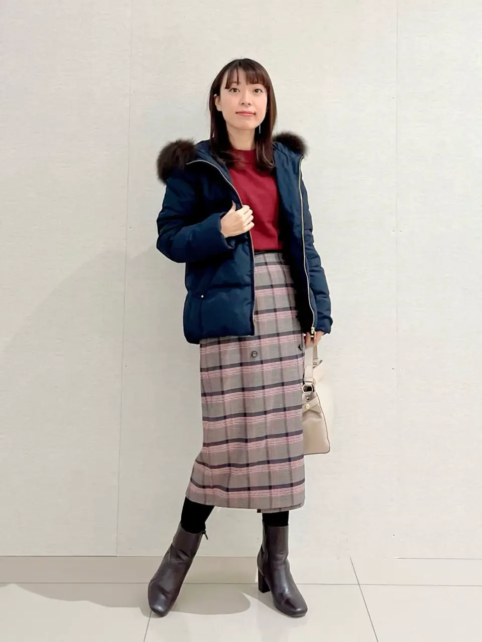 ANY SIS スタッフ コーディネート画像