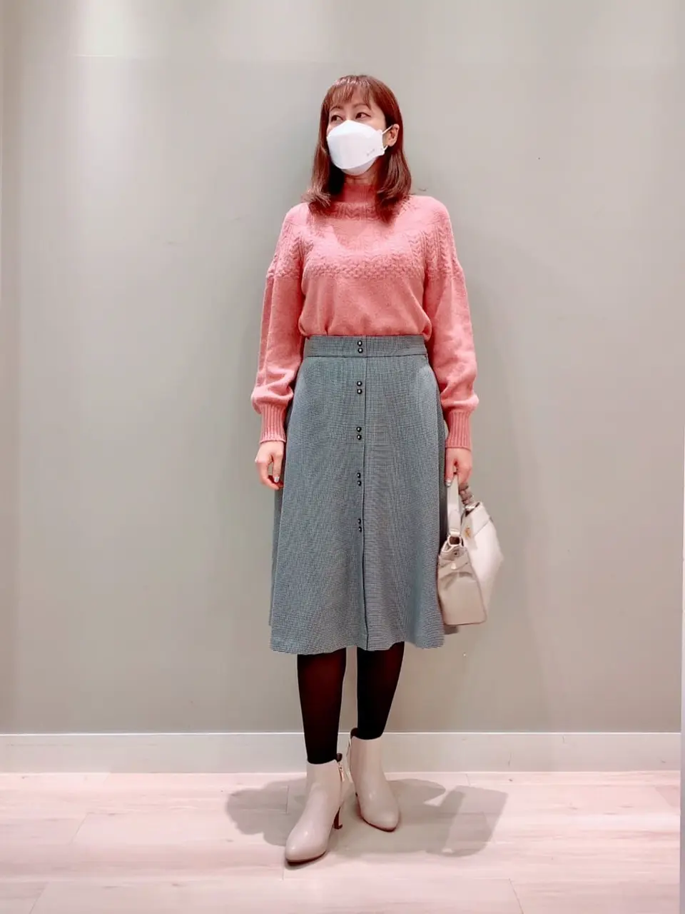 ANY SIS スタッフ コーディネート画像