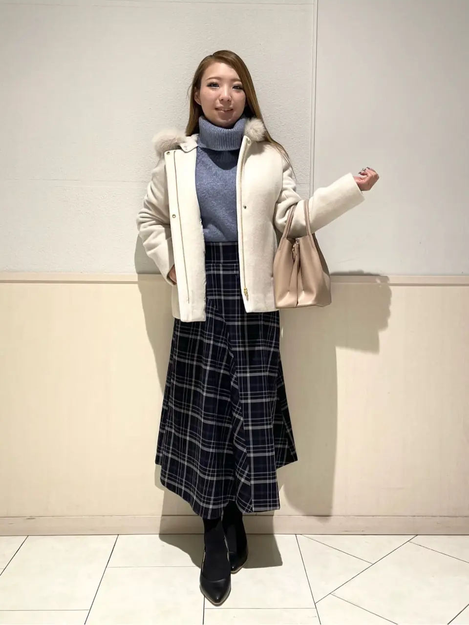 ANY SIS 土居 コーディネート画像