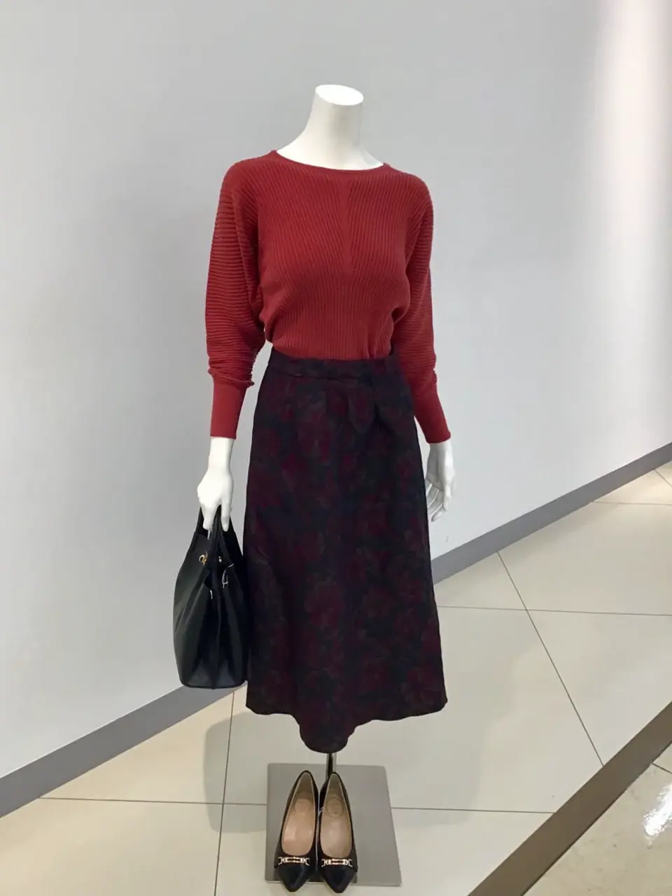 ANY SIS 本田 コーディネート画像