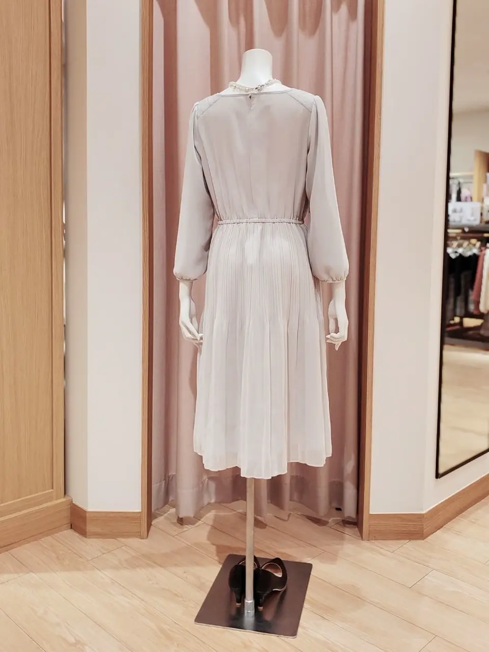 ANY SIS 岩田 コーディネート画像