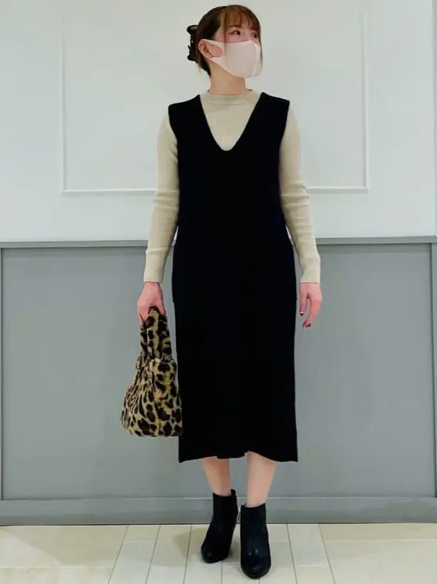 ANY SIS 咲本 コーディネート画像