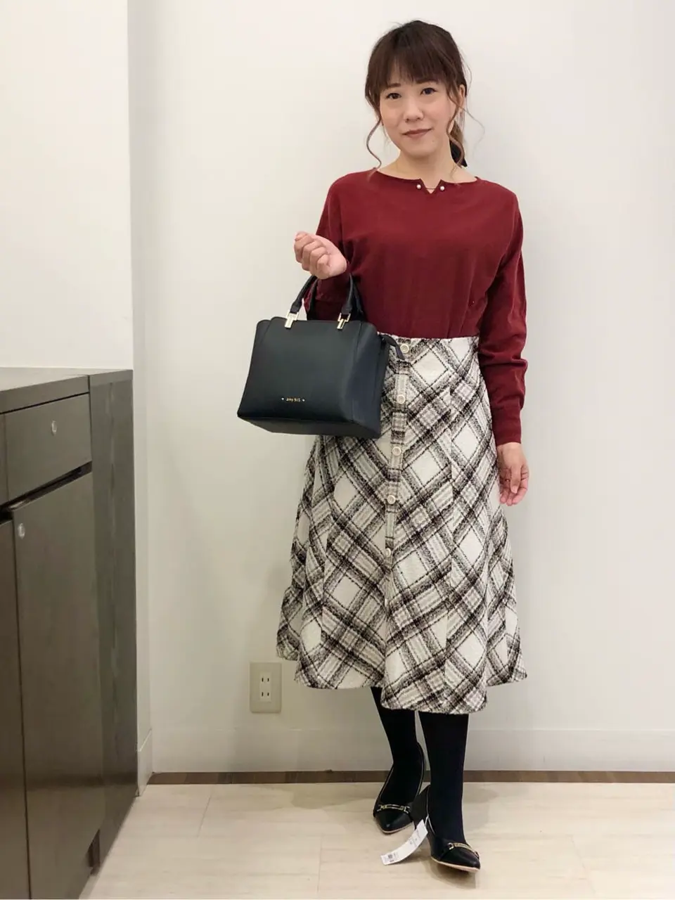 ANY SIS スタッフ コーディネート画像