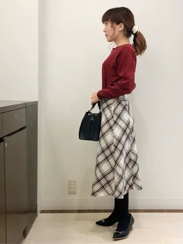 ANY SIS スタッフ コーディネート画像