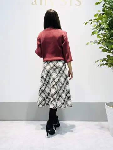 ANY SIS 岡本 コーディネート画像