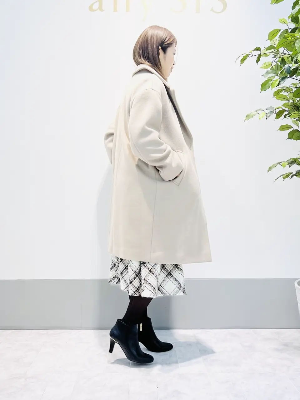 ANY SIS 岡本 コーディネート画像