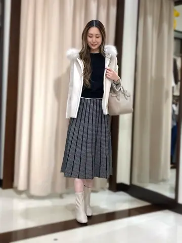 ANY SIS STAFF コーディネート画像