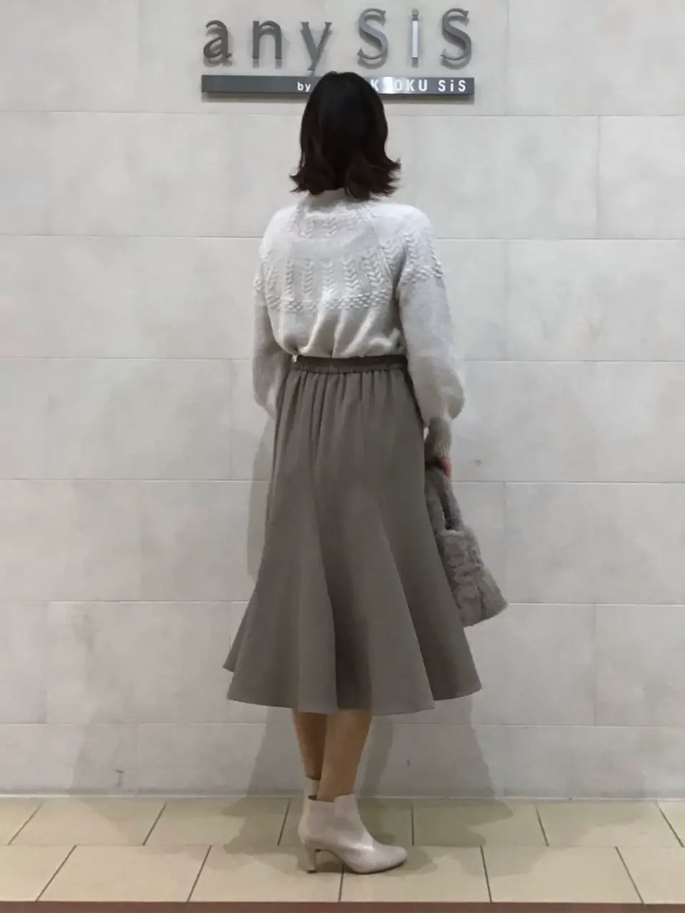 ANY SIS 髙橋 コーディネート画像