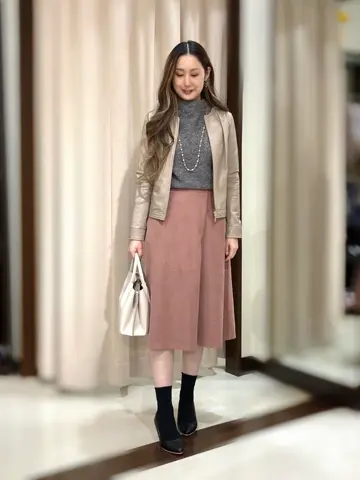 ANY SIS STAFF コーディネート画像