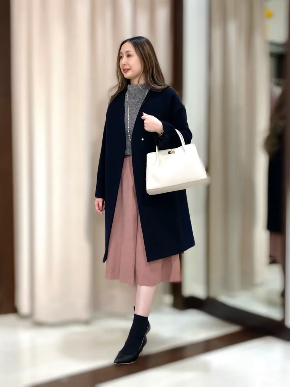 ANY SIS STAFF コーディネート画像