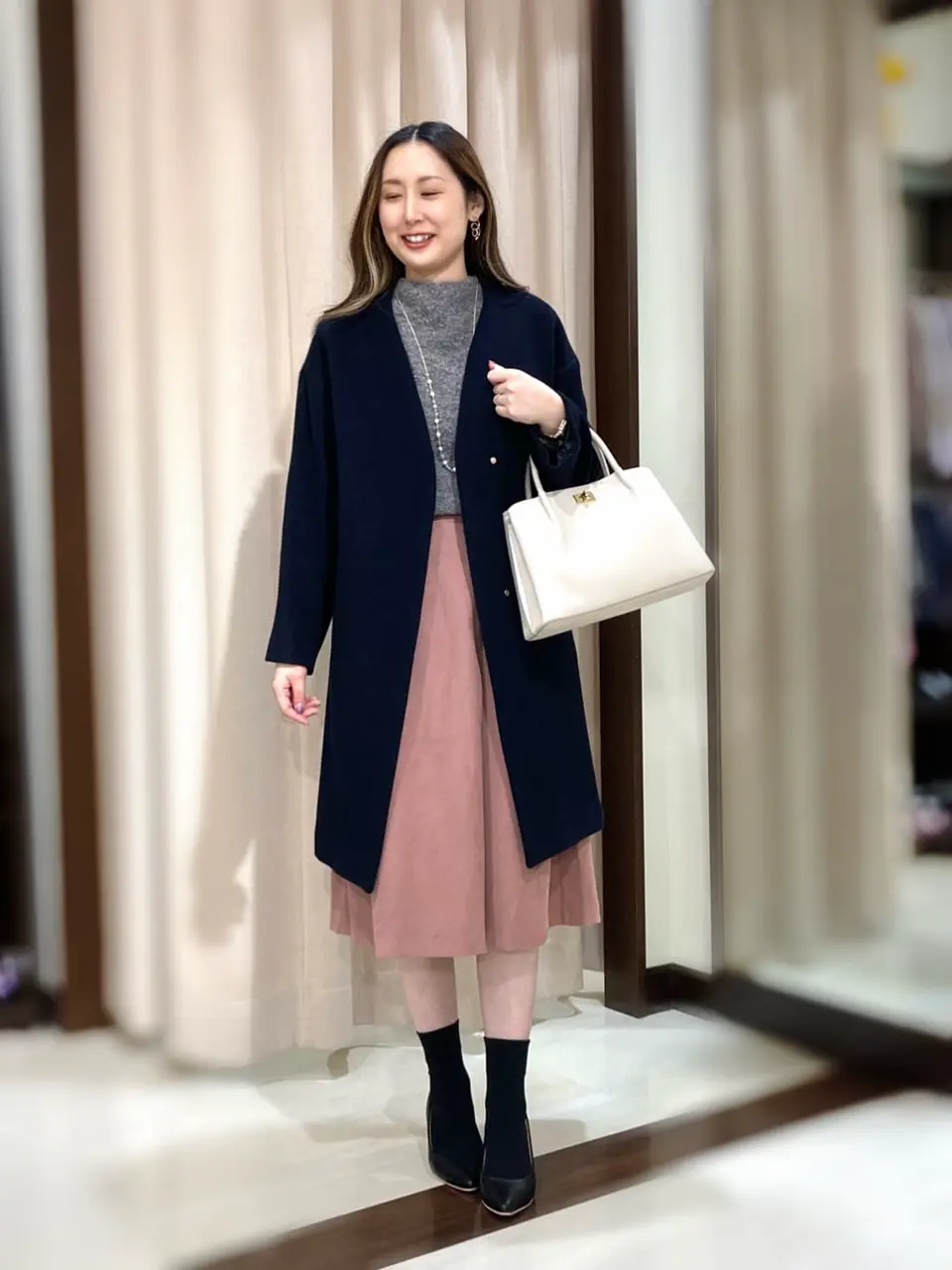 ANY SIS STAFF コーディネート画像