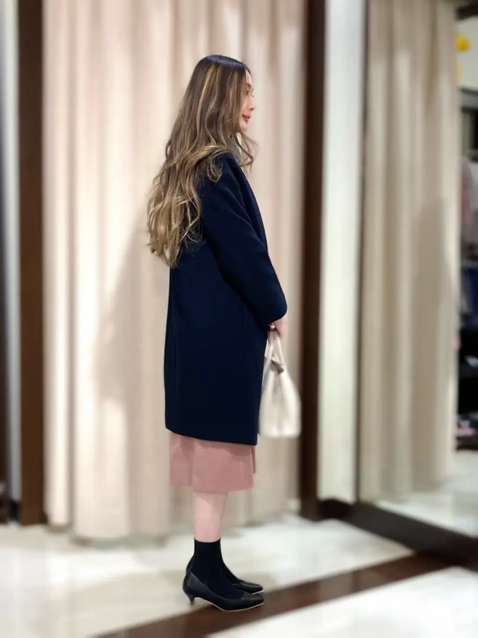 ANY SIS STAFF コーディネート画像