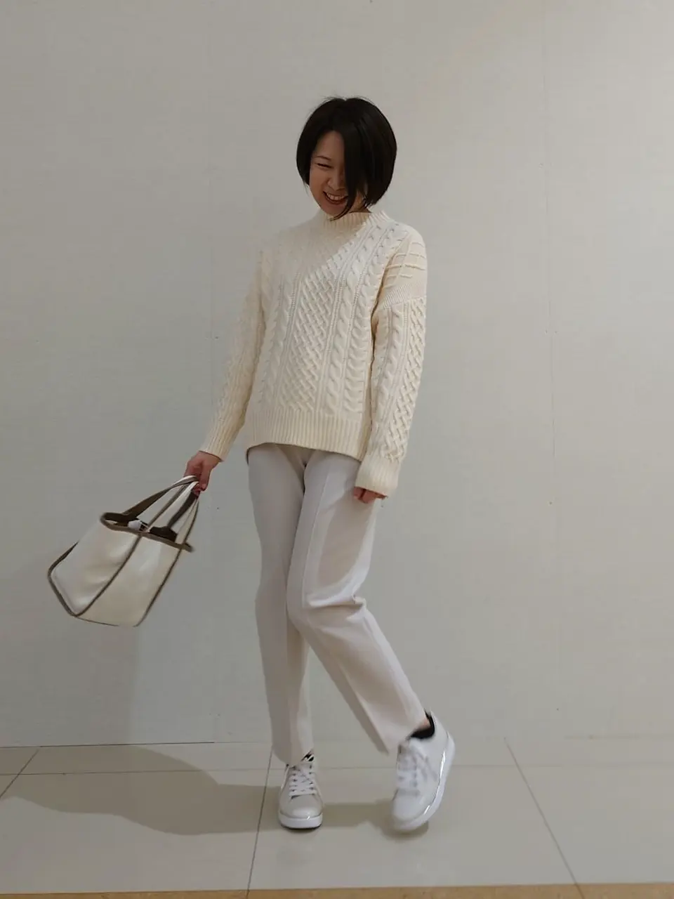 ANY SIS スタッフ コーディネート画像