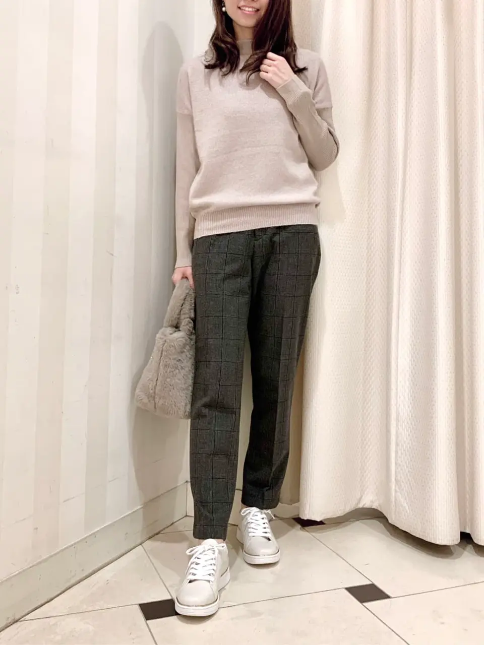 ANY SIS 金井 コーディネート画像