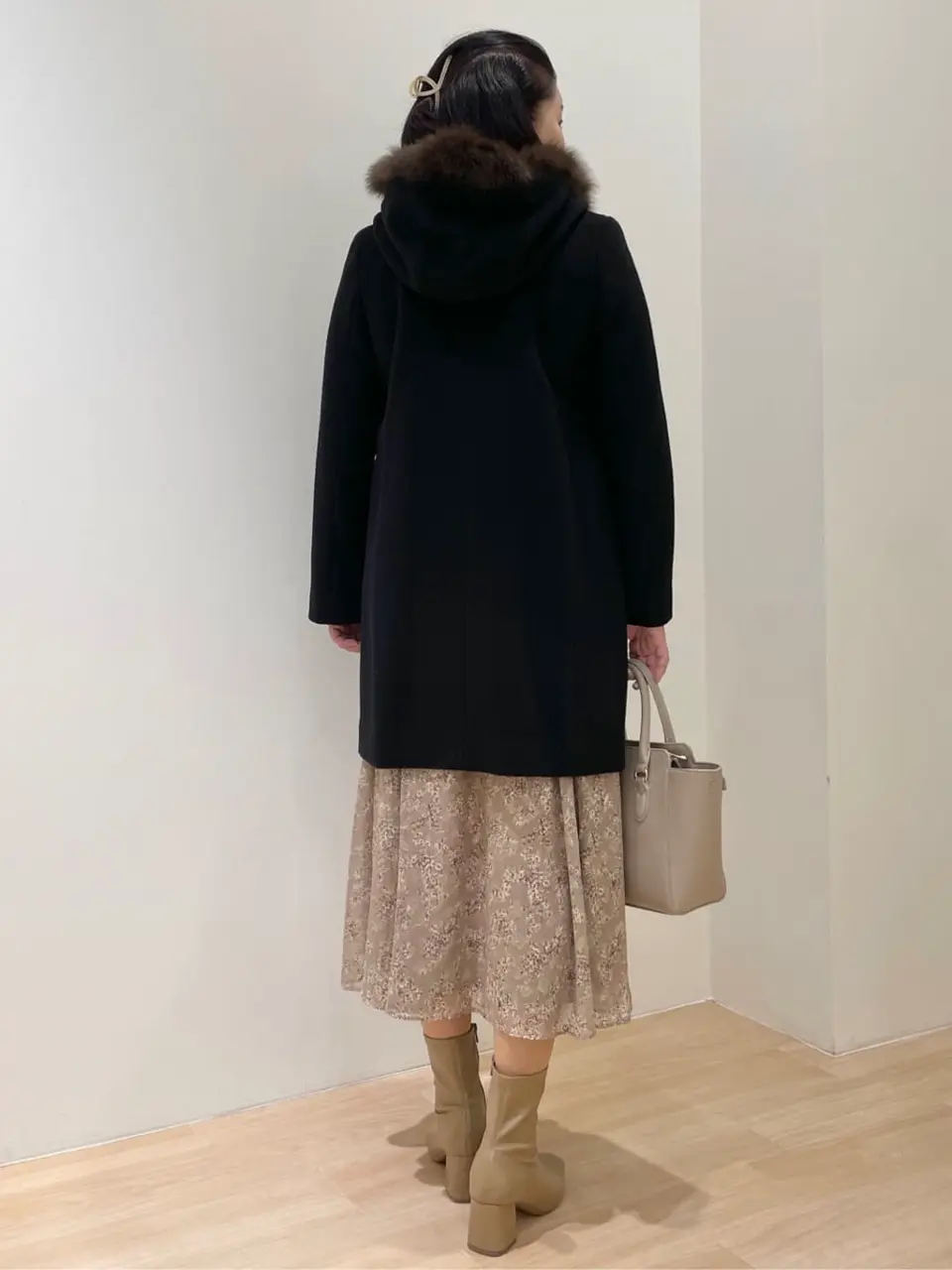 ANY SIS 今仲 コーディネート画像