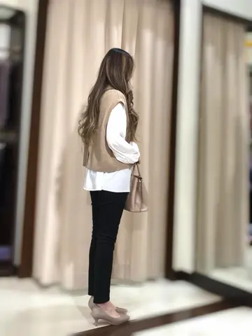 ANY SIS STAFF コーディネート画像