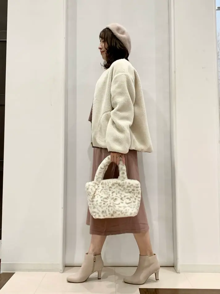 ANY SIS 横田 コーディネート画像