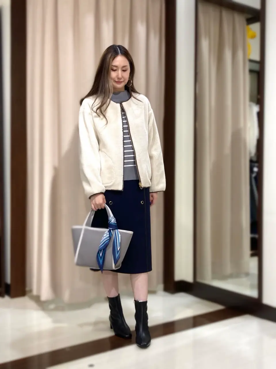 ANY SIS STAFF コーディネート画像