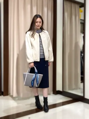 ANY SIS STAFF コーディネート画像