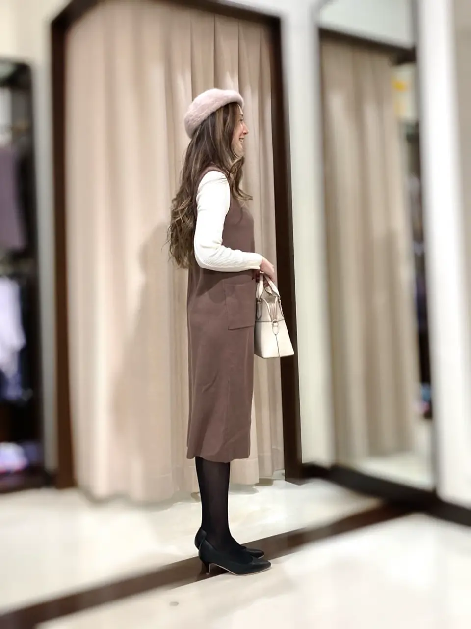 ANY SIS STAFF コーディネート画像