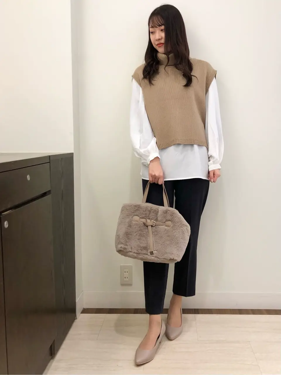 ANY SIS スタッフ コーディネート画像