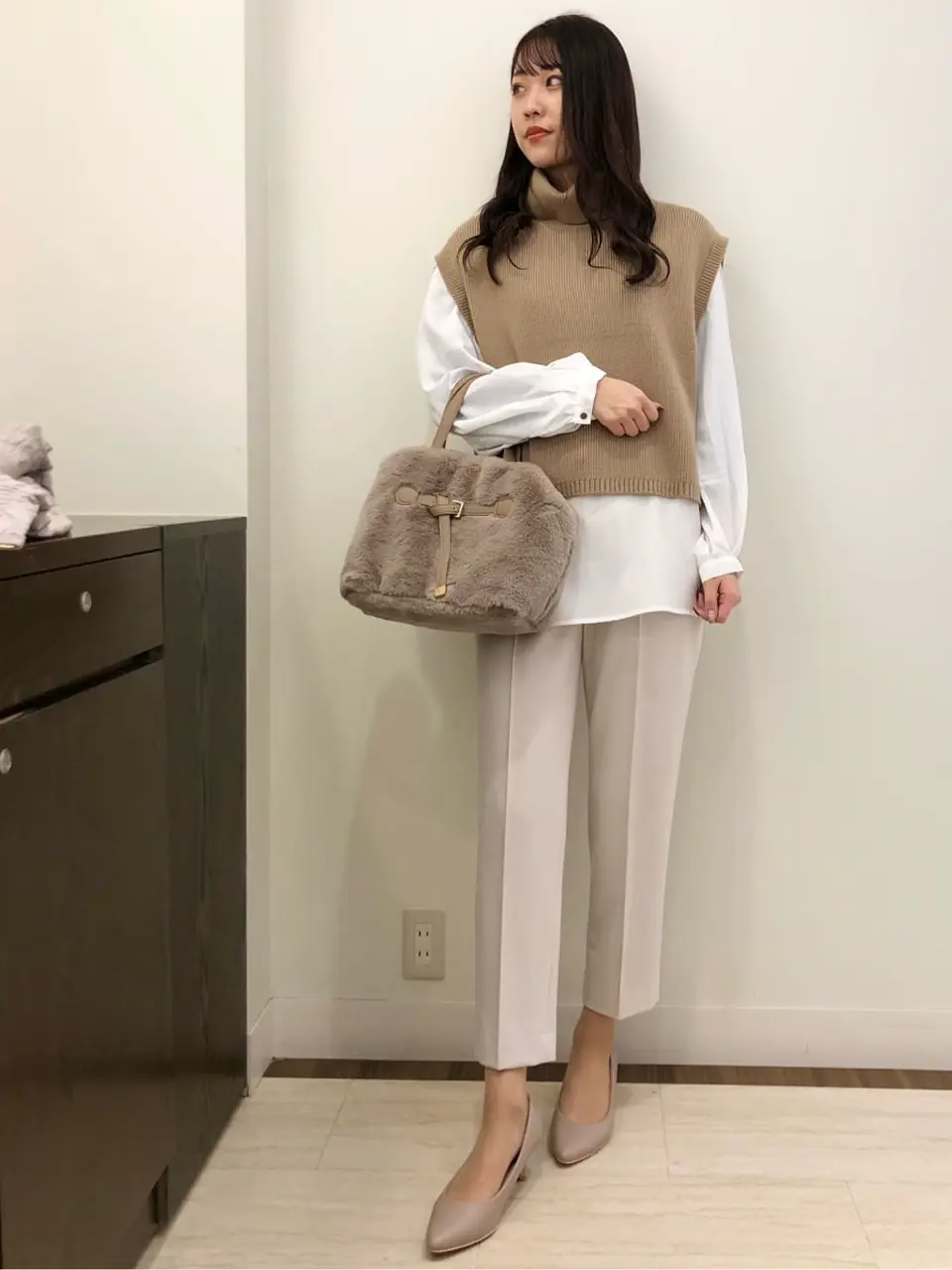 ANY SIS スタッフ コーディネート画像