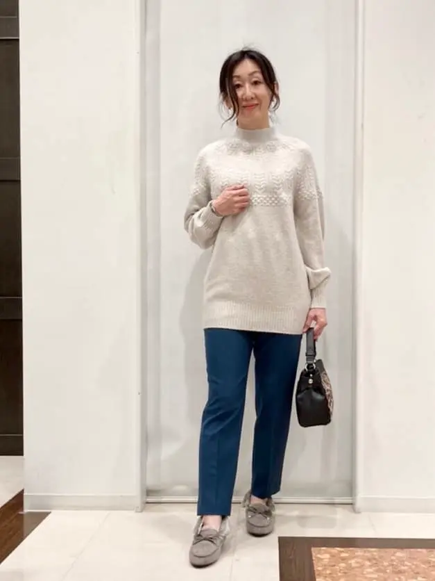 ANY SIS スタッフ コーディネート画像