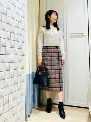 ANY SIS スタッフ コーディネート画像