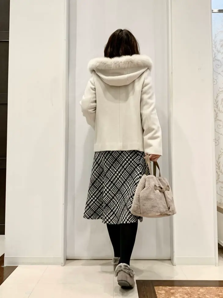 ANY SIS 横田 コーディネート画像