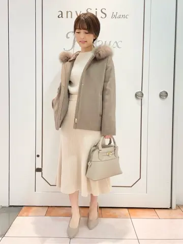 ANY SIS スタッフ コーディネート画像