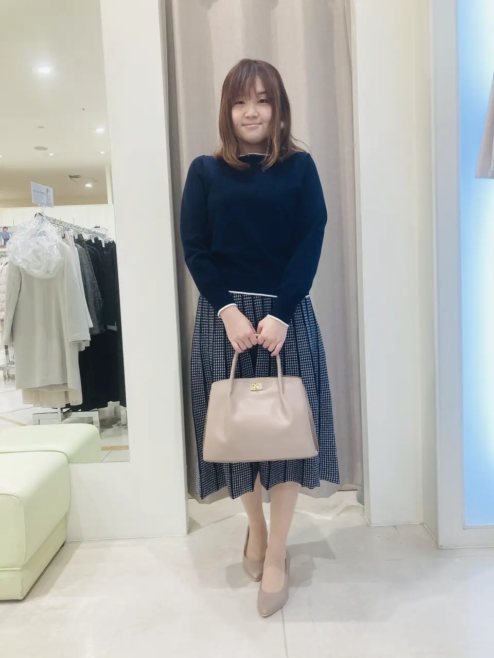  川根　彩 コーディネート画像