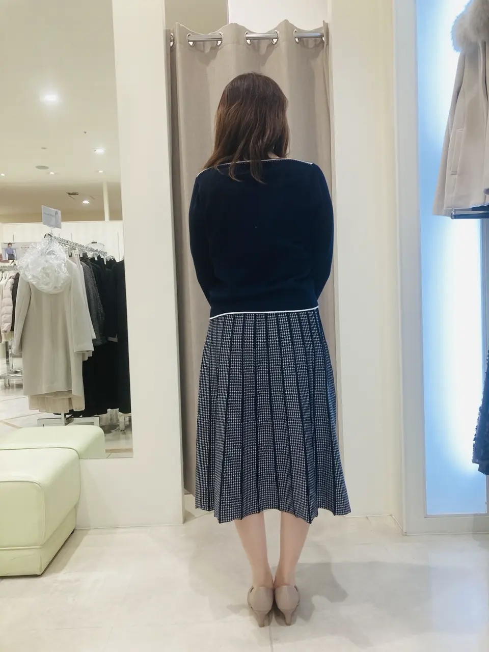 ANY SIS 川根　彩 コーディネート画像