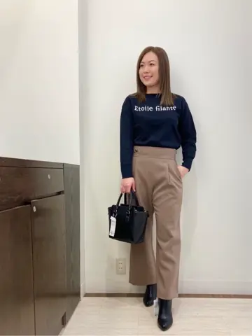 ANY SIS スタッフ コーディネート画像