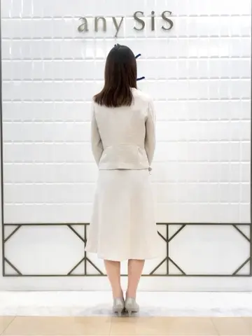 ANY SIS 上田 コーディネート画像